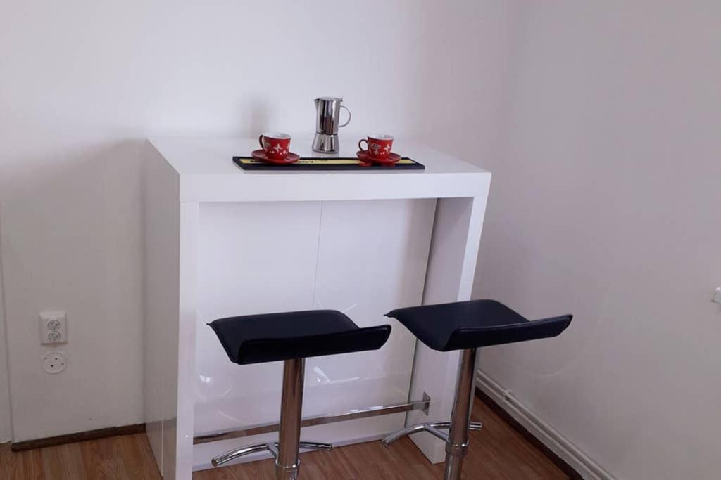 Aldine Comfort : Entire Apartment With 2 Bedrooms Sibiu Eksteriør bilde